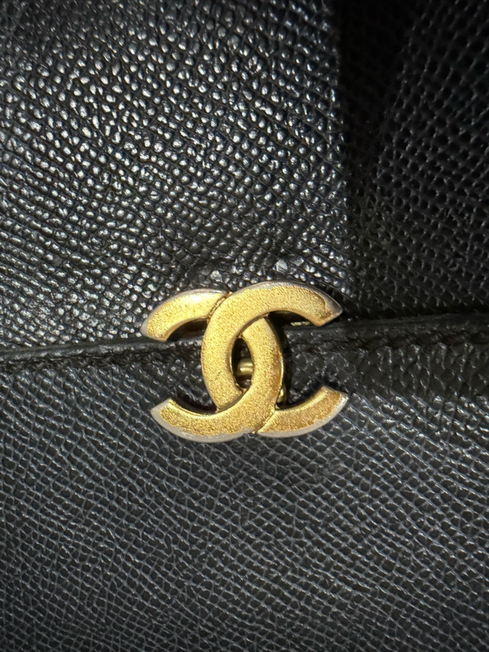 Vintage caviar Chanel black and gold clutch wallet on chain crossbody bag - Picture 13 of 17